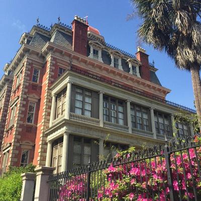 Wentworth Mansion