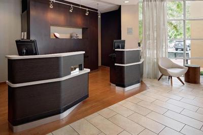 Courtyard By Marriott Fort Lauderdale North/Cypres