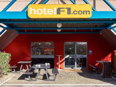 Hotelf1 Thonon Les Bains Est