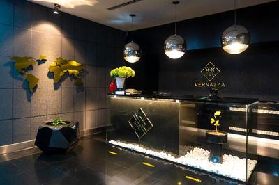Vernazza Suites