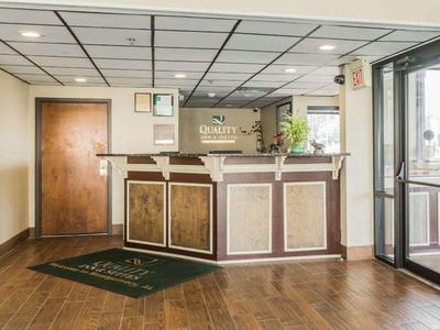 Quality Inn & Suites near Maxwell-Gunter Air Force