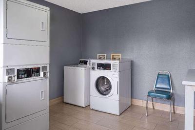 Days Inn by Wyndham Columbus/Worthington