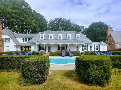 Kingsbay Mansion Executive Bed & Breakfast