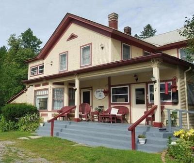 Brookside Motor Inn
