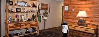 Boarders Inn & Suites by Cobblestone Hotels – Wa