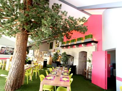 Logis Hotel Les Portes D'Apcher