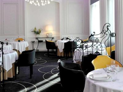Logis Le Chateau Blanchard