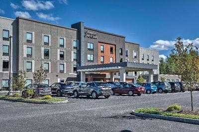 Hampton Inn & Suites Keene