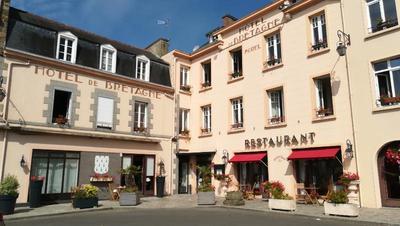 Logis Hotel De Bretagne