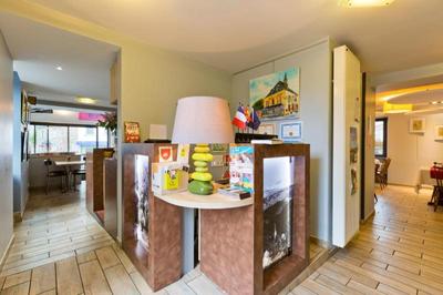 Logis Hotel de la Poste St Sauves