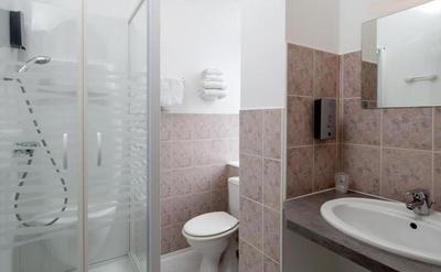Logis Hotel Cazes - A. Arazat