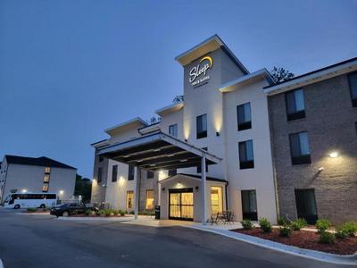 Sleep Inn & Suites - Coliseum Area Greensboro