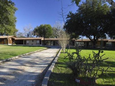 Shiner Country Inn