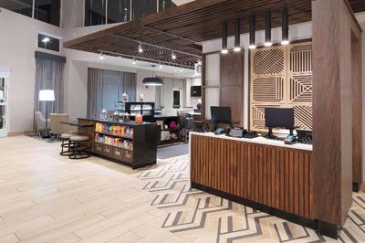 Hyatt Place Charlotte/University