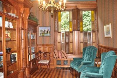 Charles Nelson Schmick House