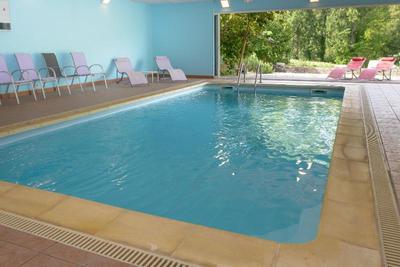 Logis Hostellerie Des Lauriers