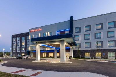 Hampton Inn Kansas City Southeast