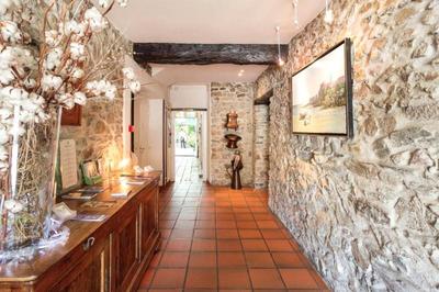 Logis Hotel Restaurant du Midi