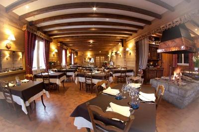 Logis Hotel Rest. Le Sapin Fleuri
