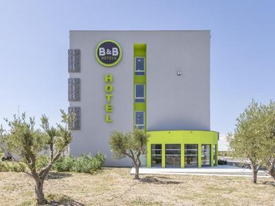 B&B HOTEL Saint Martin De Crau Alpilles Camargue