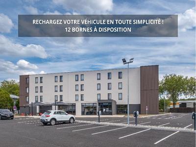 Kyriad Tour Sud - Ballan Mire