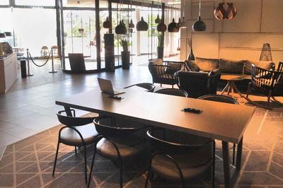 Holiday Inn - the niu, Hub Dusseldorf Messe