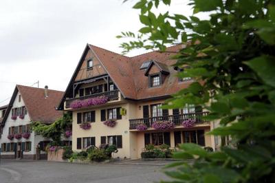 Logis Hotel Restaurant A L'etoile