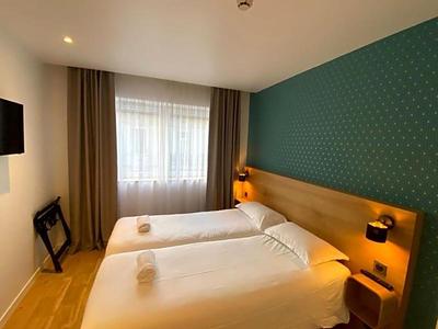 Oskar Hotel