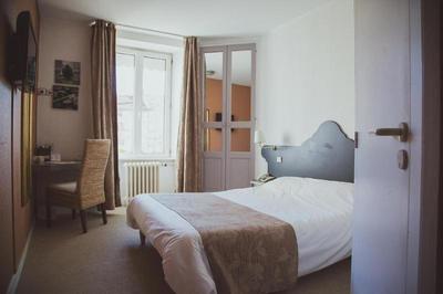 Logis Hotel Le Bourbon