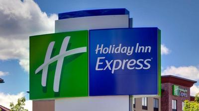 Holiday Inn Express Kansas City North Parkville