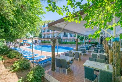 Aperion Beach  Hotel