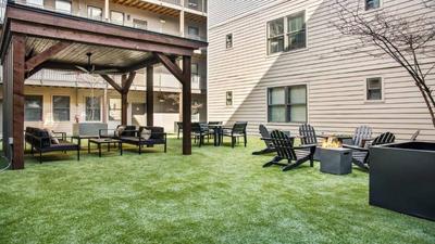 Cozysuites Music Row