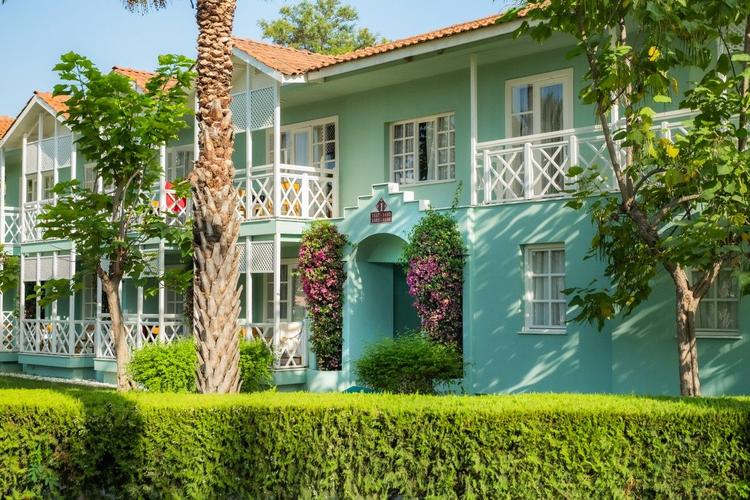 Euphoria Palm Beach Resort