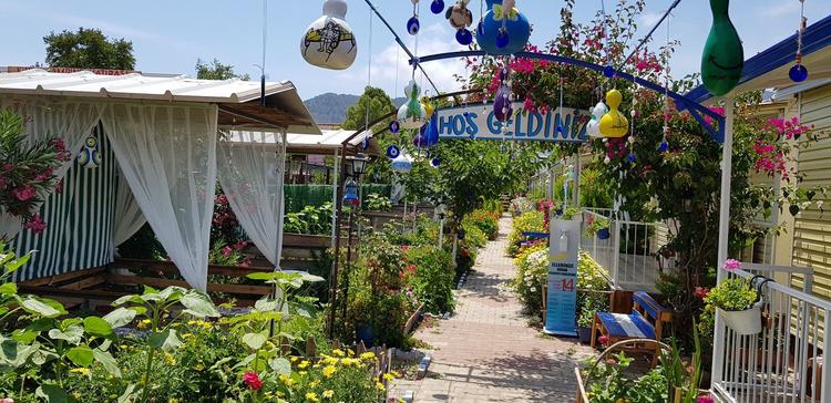 Adrasan Boncuk Hemşire Apartları