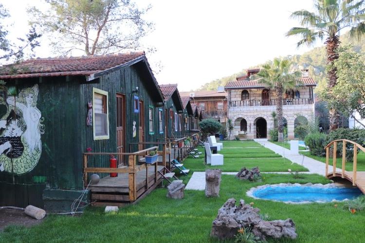 Captain Eudemos Pansiyon