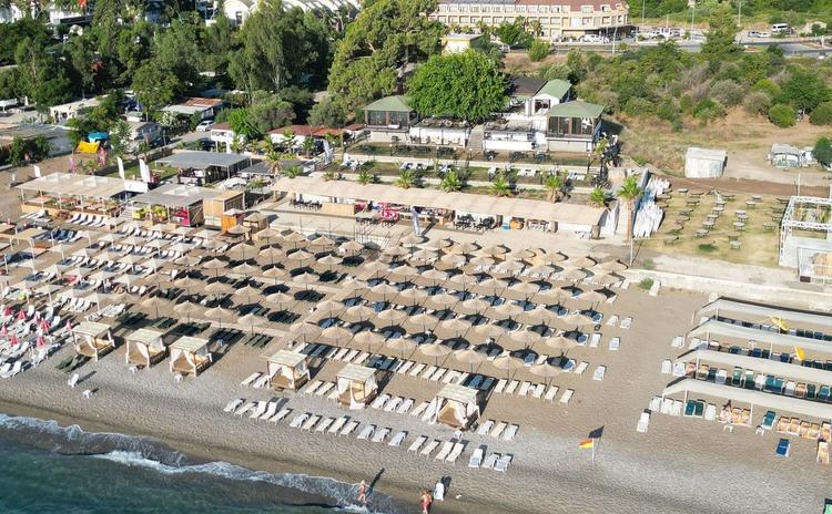 Sandhill Beach Hotel