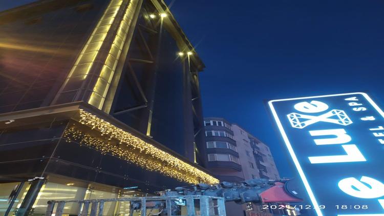 Le Luxe Suites Hotel - Spa