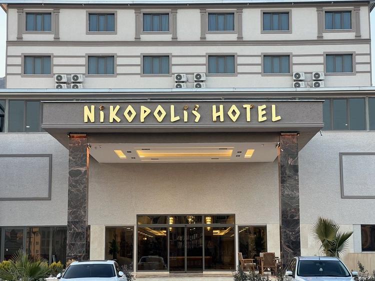 Nikopolis Hotel