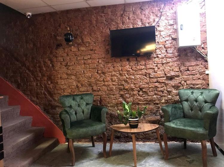 Taksim BrickTown Suite