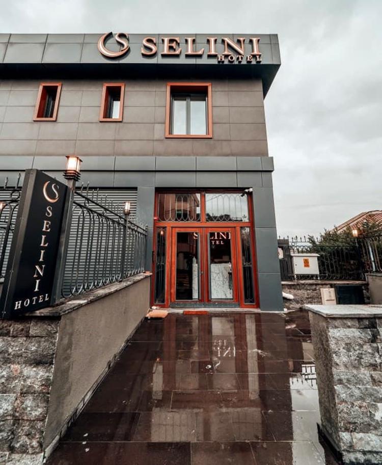 Selini Hotel