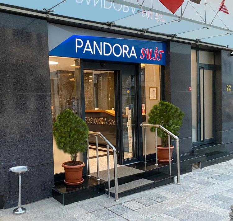 Pandora Suit Otel