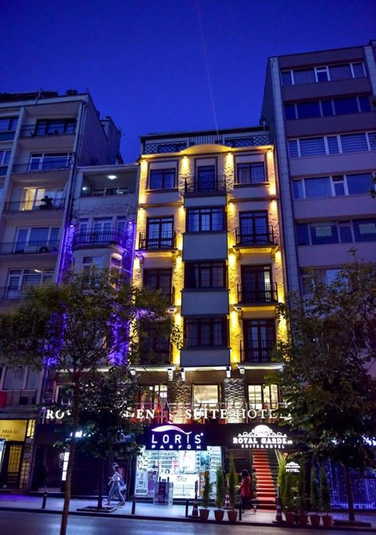 Royal Garden Suite and Hotel