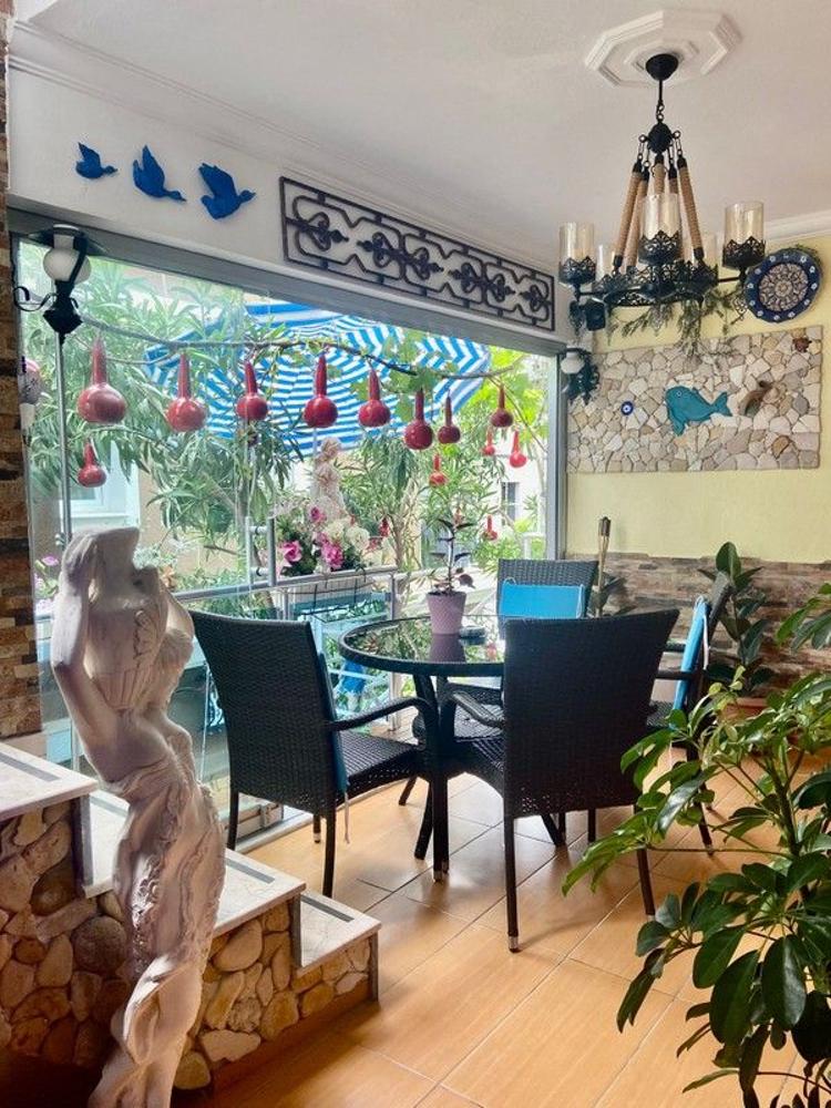 Can Butik Pansiyon Çeşme