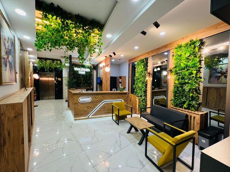 West Garden Hotel