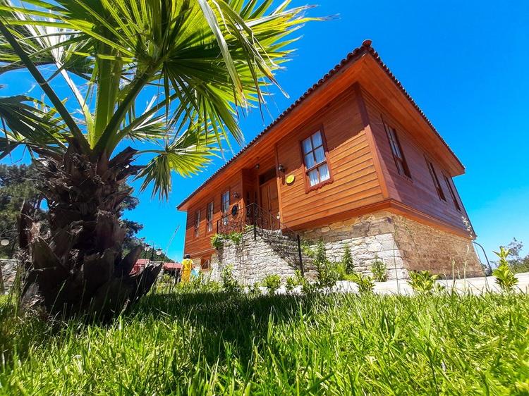 Quiet Abana Hacıveli Konağı