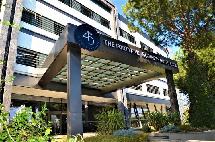 The 45 Business Hotel & Spa
