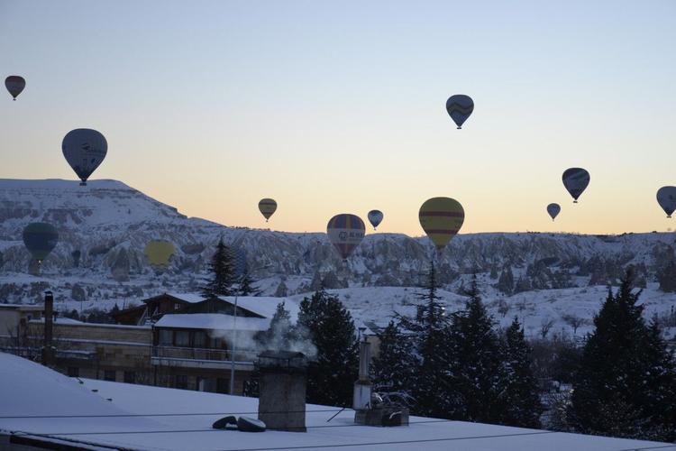 ShoeString Stone House