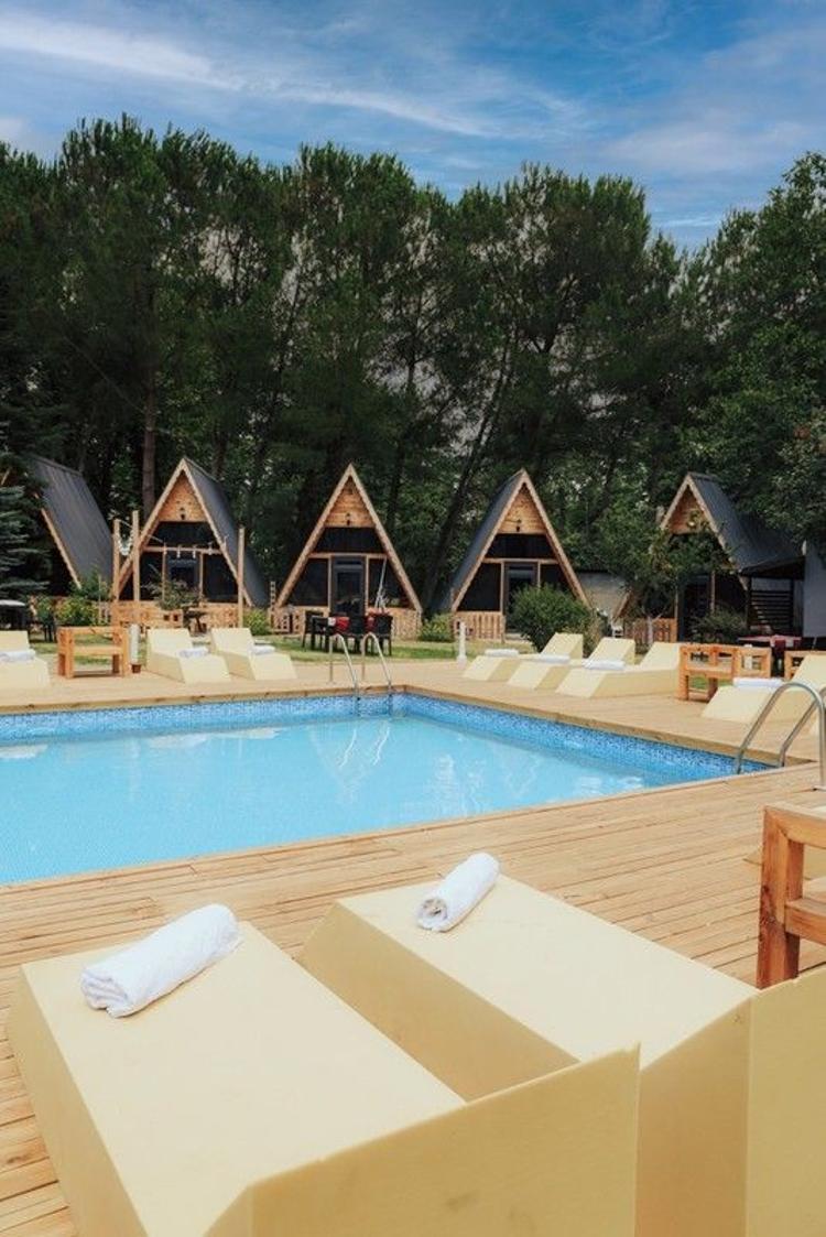 Sapanca Taş Ev & Bungalow