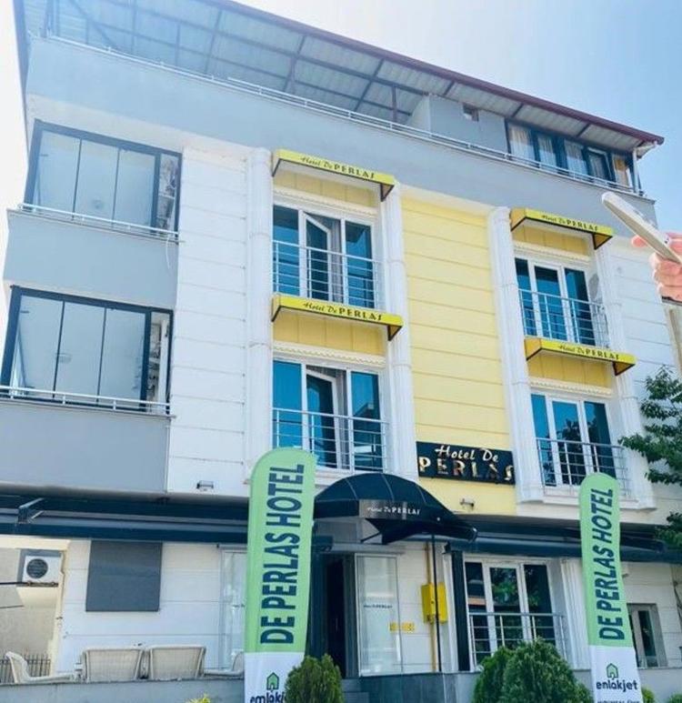 Hotel De Perlas