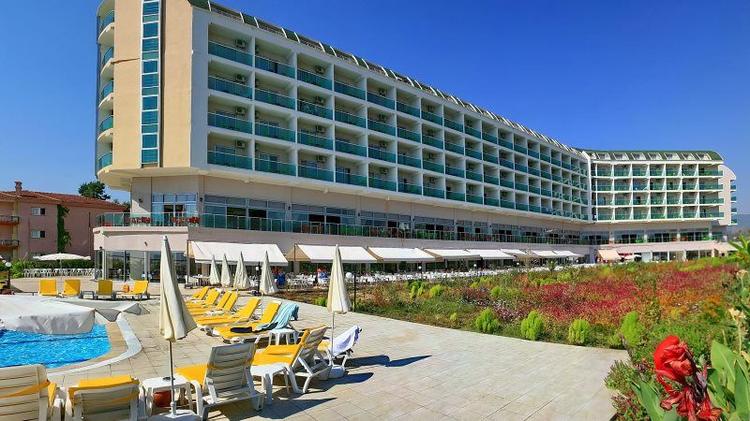 Hedef Beach Resort & Spa